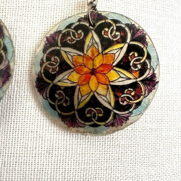 Flower circle earrings - Picture 6 of 9